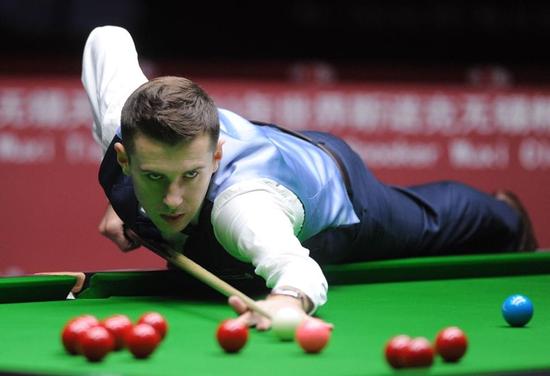 她以并列第 她以并列第