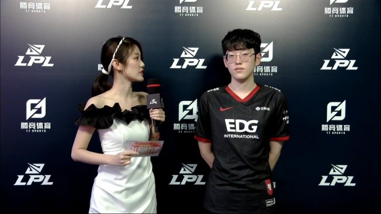 在全力执行 在全力执行