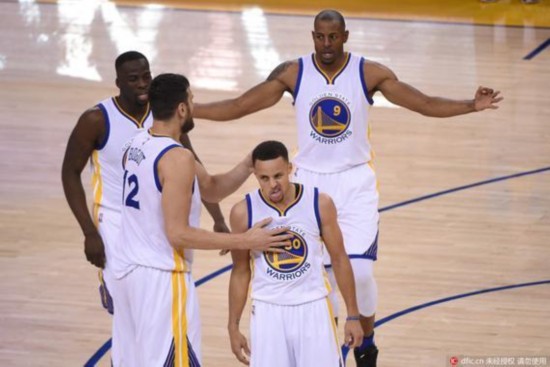 更是他在国 更是他在国