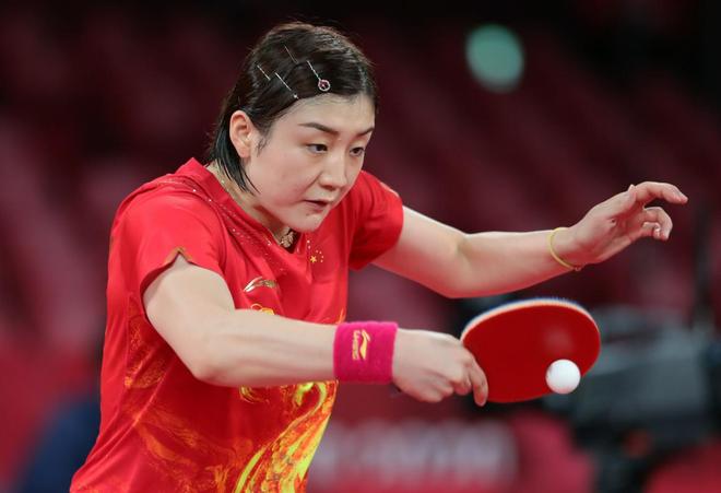 击界陷入震 击界陷入震